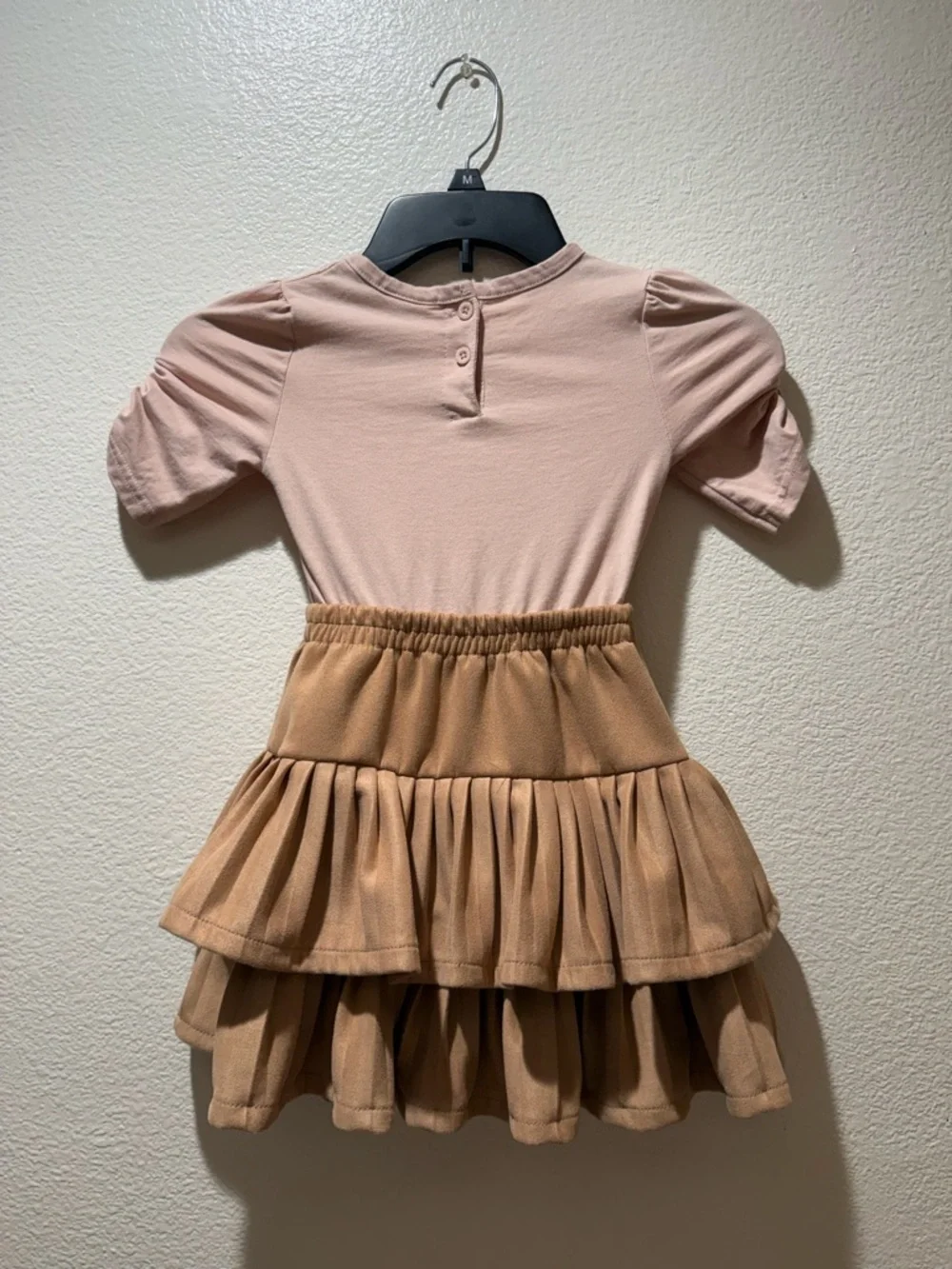 Little Lass Tan Top Tiered Brown Skirt With Boot Graphic Size 4T - Picture 3 of 9